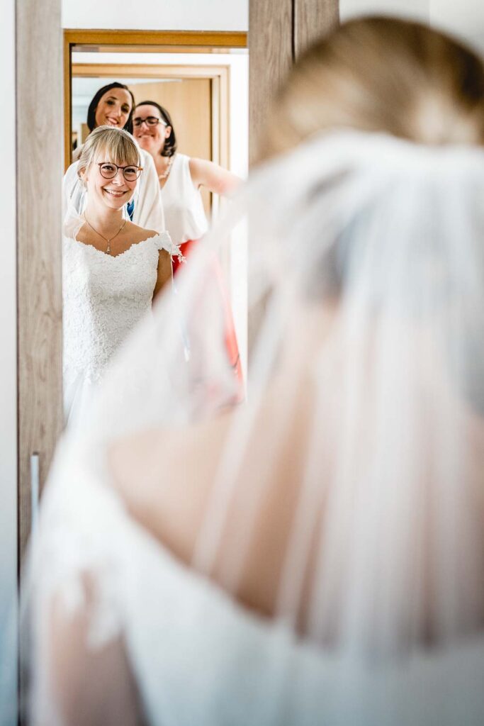 Hochzeitsreporatge Freising Getting ready Braut