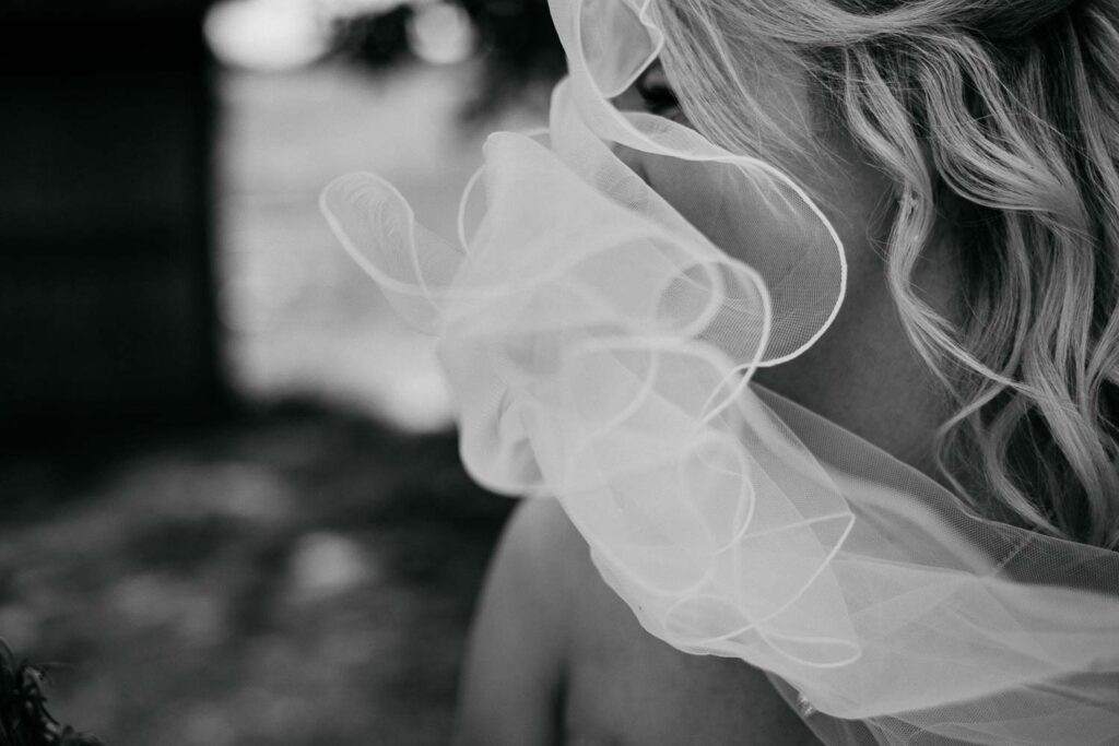 Hochzeitsfotograf Freising, Braut Schleier